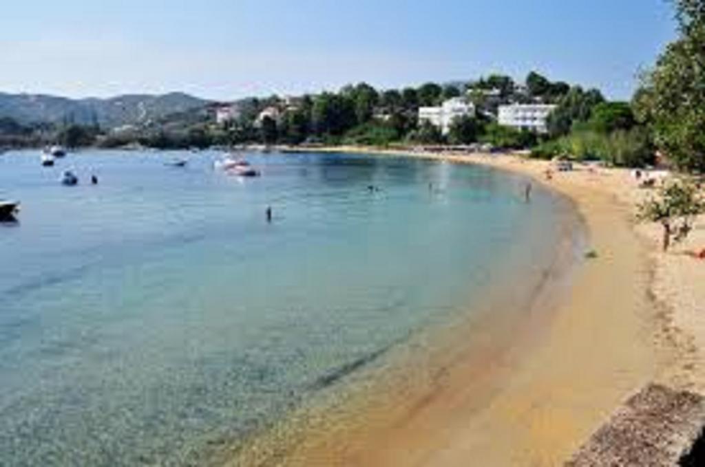 Villa Albanis Kolios Luaran gambar